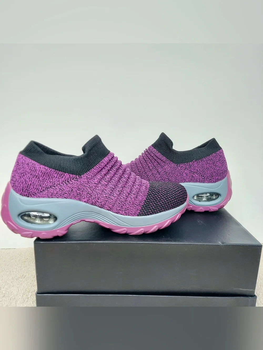 Hypetsoft Slip-On Knit Athleisure Lightweight Sock Sneakers Womens Size 5 Office